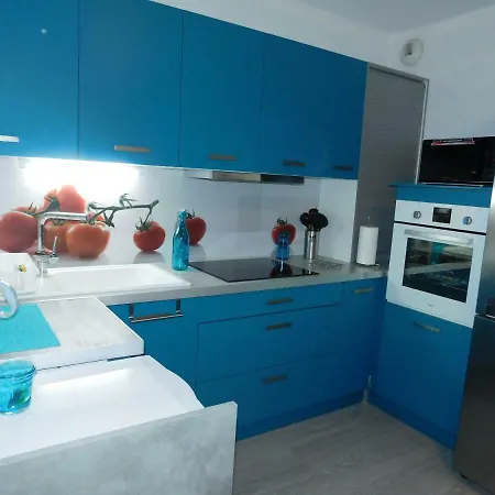 Le Petit Nid Apartament