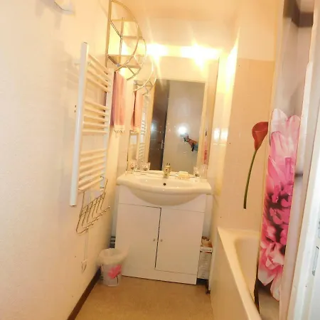 Le Petit Nid Apartament *