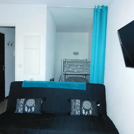 Le Petit Nid * لورد