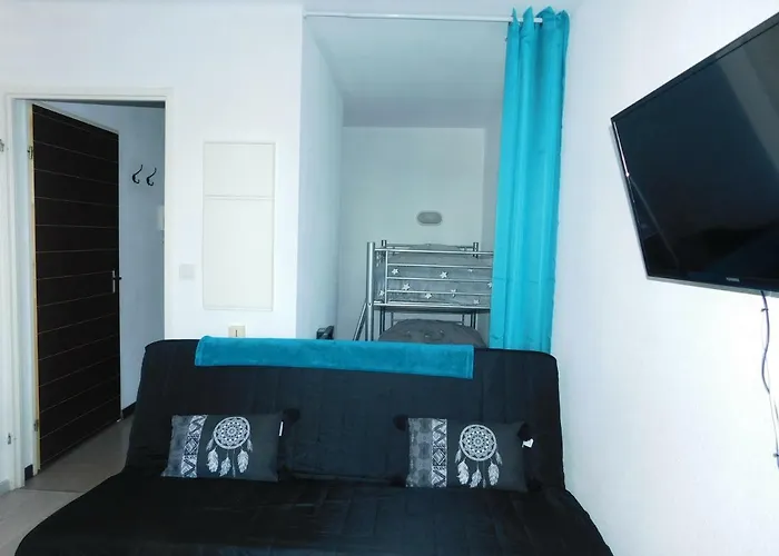 Le Petit Nid * لورد